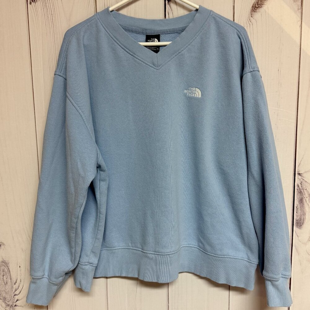 The North Face Evolution V-Neck Sweatshirt‎ Women’s XL Light Blue EUC